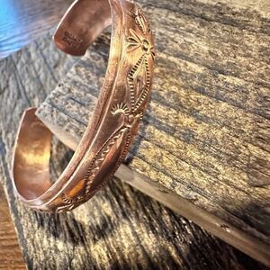 Handcrafted Boho Copper Native American Indian Gilbert Begay Signed Bangle , Gi